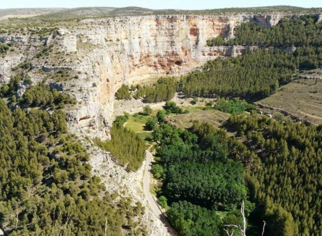 Apartamento Rural La Cascada De Calmarza ภายนอก รูปภาพ
